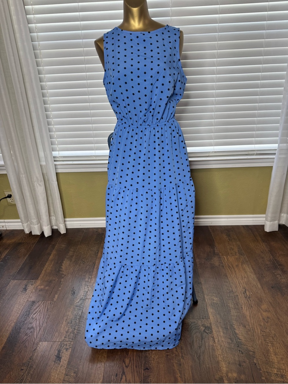 Sleeveless Blue Polka Dot Maxi Dress with Elastic Waist